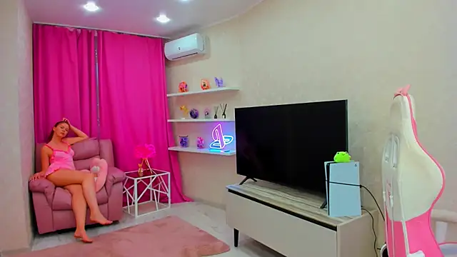 Strawberrye 即時 XXX 聊天