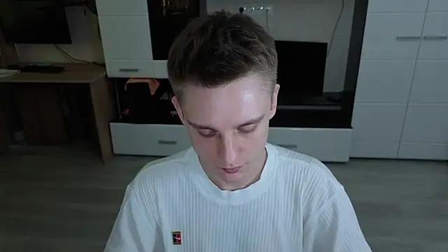 Chat XXX ao vivo de angryzan