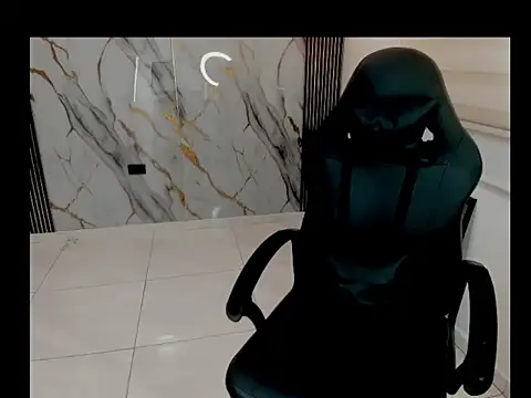 Webkamerová show queen_findom1