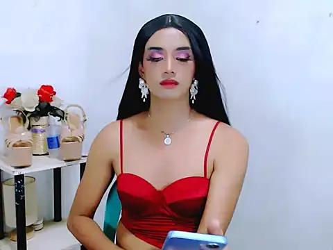 Queeny_Cassandra webkamerás műsora