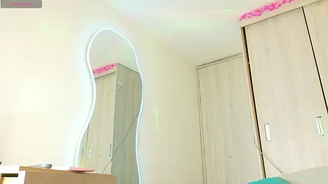 Bunnyvaleeee 网络视讯表演