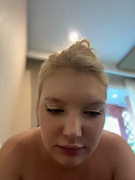 AmmyHot 现场XXX聊天