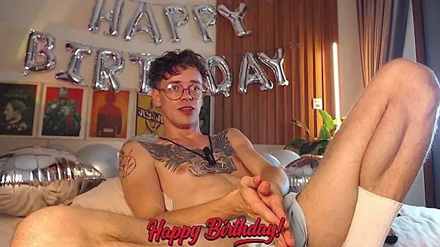 Онлайн чат XXX William_Henry_