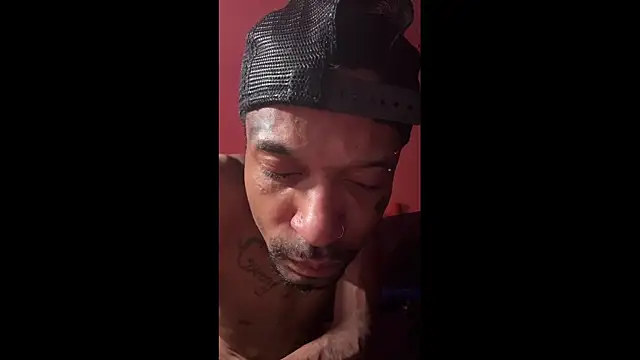 Pertunjukan Kamera Web JRNBLU44