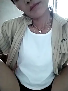 Abigail-22 网络视讯表演