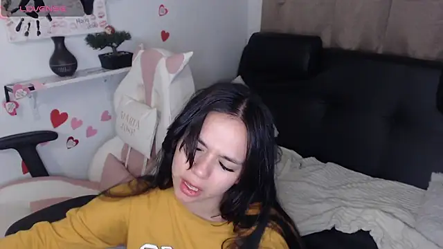 Živý XXX chat kim_perri