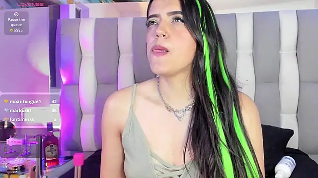 IsaDiiaz's Live XXX Chat