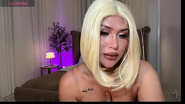 Webkamerová show Your_Majesty_Tyra