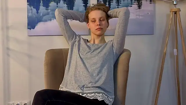 RaguelHeffron Adlı Modelin Canlı XXX Sohbeti