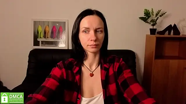 annakillianox Adlı Modelin Canlı XXX Sohbeti