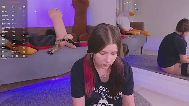 Mira_Falls' Live XXX Chat