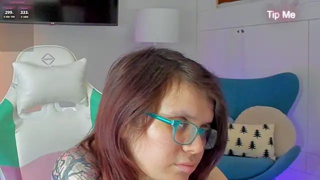 Онлайн чат XXX Ariell_Mini