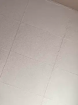 W0rthiit 在線直播表演