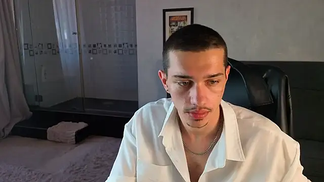 KaydenDrew's Live XXX Chat