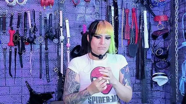 PANDORANEZZ 即時 XXX 聊天