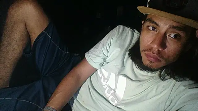 AlexAlejandro13: απευθείας συνομιλία ΧΧΧ