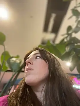 MommmyYummy's Webcam Show