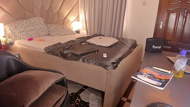 Živý XXX chat Serena_quin