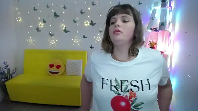 StaceyLex live XXX chat