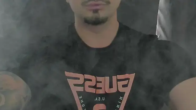 TONYWILSONN: απευθείας συνομιλία ΧΧΧ