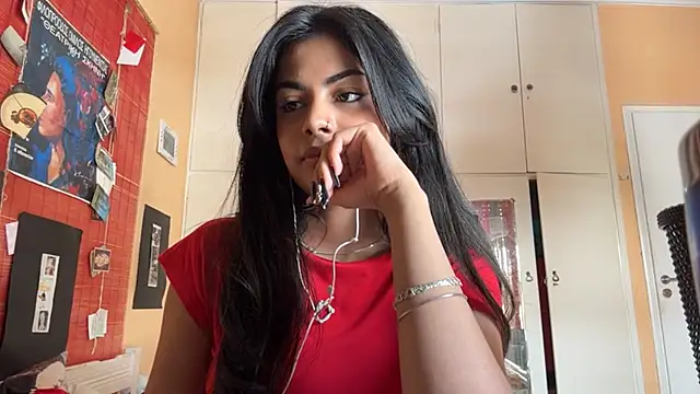 Онлайн чат XXX JenniRoutt