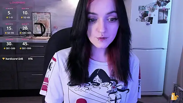 linaa__tyaan's Live XXX Chat