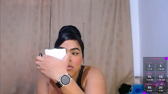 Bicky_24 Chat XXX in diretta