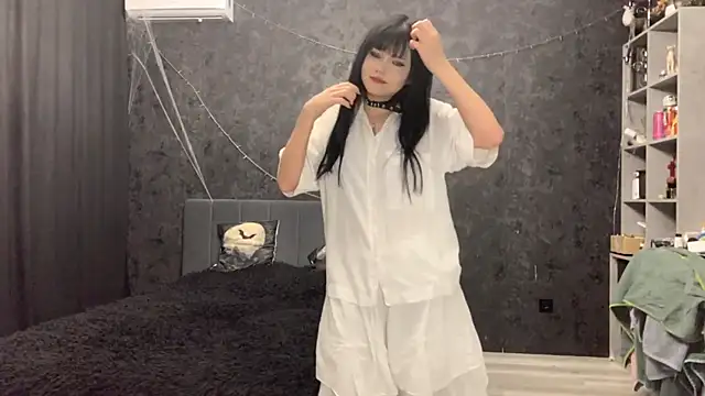 EmilyEmbears: απευθείας συνομιλία ΧΧΧ