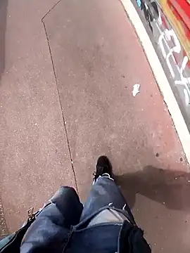 Mikaaa97 现场XXX聊天