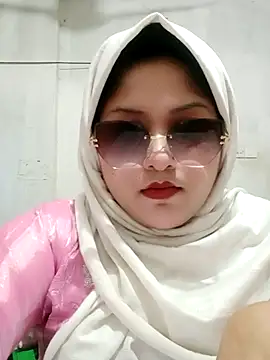 Nusrat-N's Webcam Show