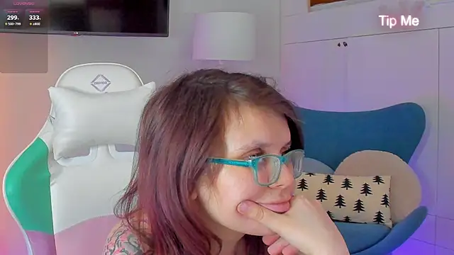 Ariell_Mini Chat XXX live