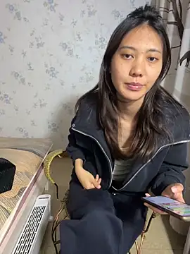 qinqin-168 网络视讯表演