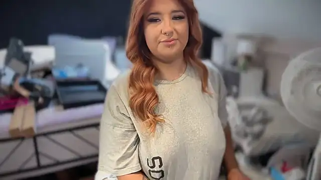 Chat XXX ao vivo de Curvy_Rosie99