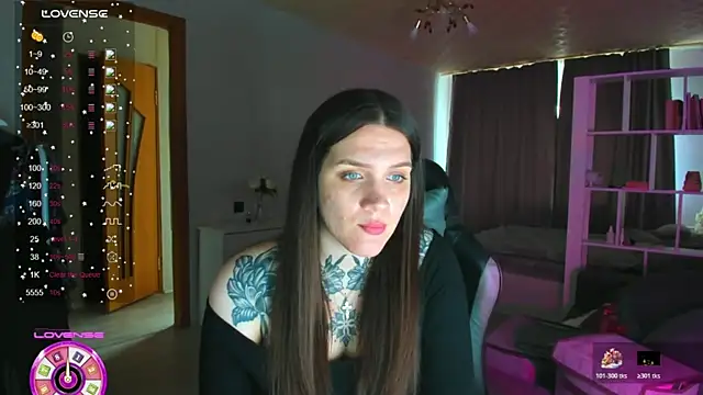 AizaRose Adlı Modelin Canlı XXX Sohbeti