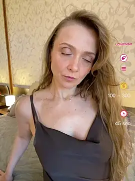 Lady_Taty's Live XXX Chat