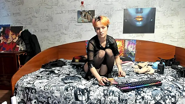 KagamiTayga লাইভ XXX চ্যাট