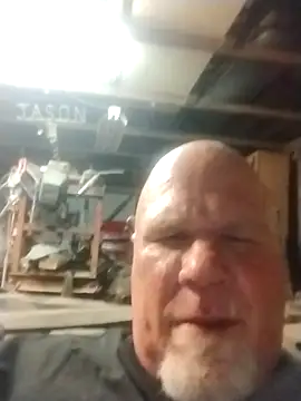 Reddog833's Webcam Show