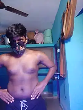 world6kingsss Adlı Modelin Canlı XXX Sohbeti