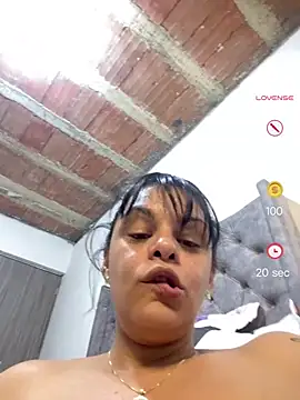 Kataliina Show in webcam