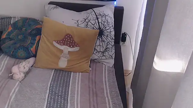 Онлайн чат XXX AlienforTwenty