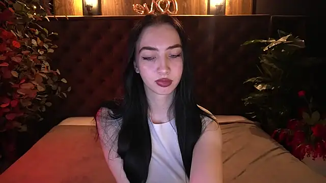 WildKittenX_'s Live XXX Chat