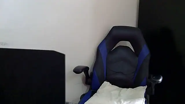 Darkkras – Naživo XXX chat