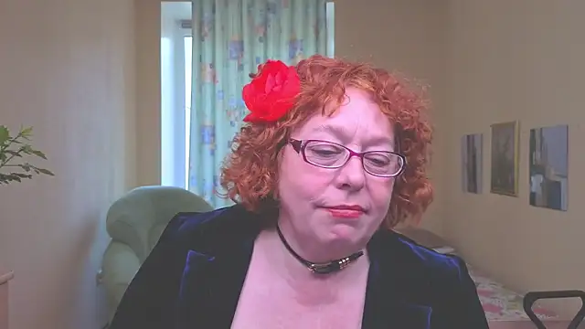 Fara_FlutteのライブXXXチャット