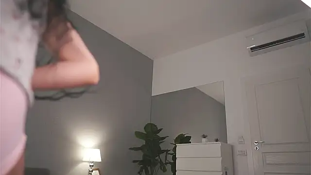 Chat XXX ao vivo de ValexieLux