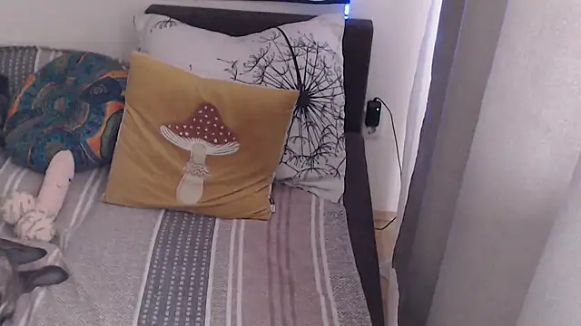 Онлайн чат XXX AlienforTwenty