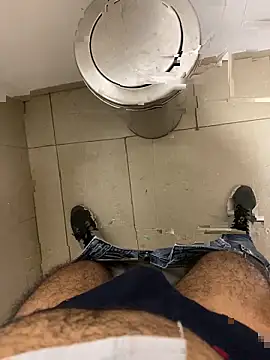 par_0111's Webcam Show