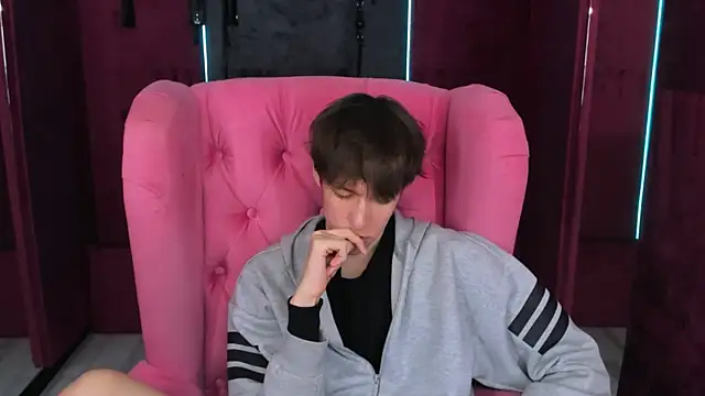 MarkBranston Chat XXX in diretta