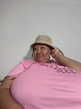 nancy111 – Naživo XXX chat