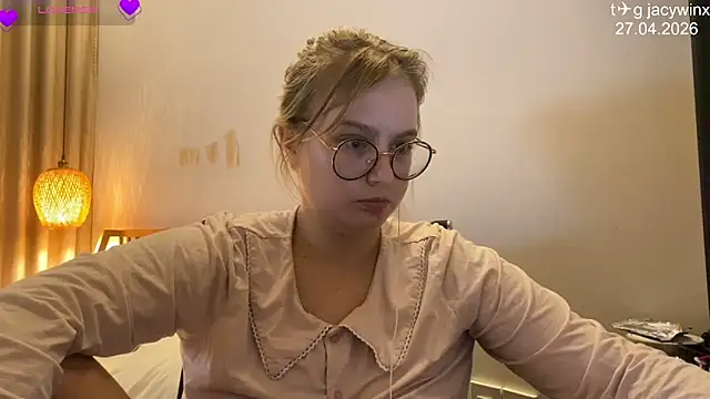 XXX chat uživo modela JacyWinslat