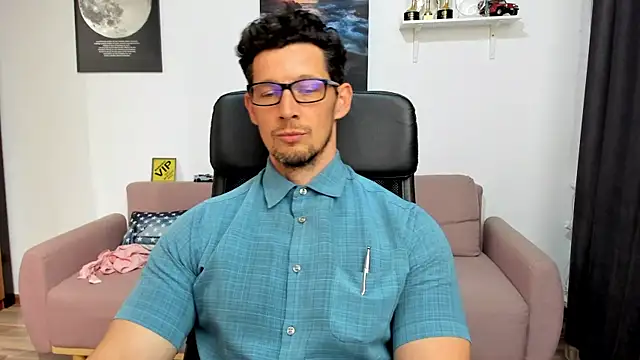 BrutusK08 Webcam show